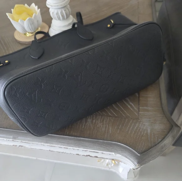 LOUIS VUITTON Neverfull MM tote Monogram Empreinte. - Picture 8 of 8